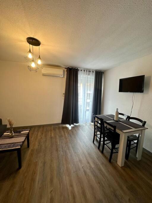 Lourdes Home Bagian luar foto